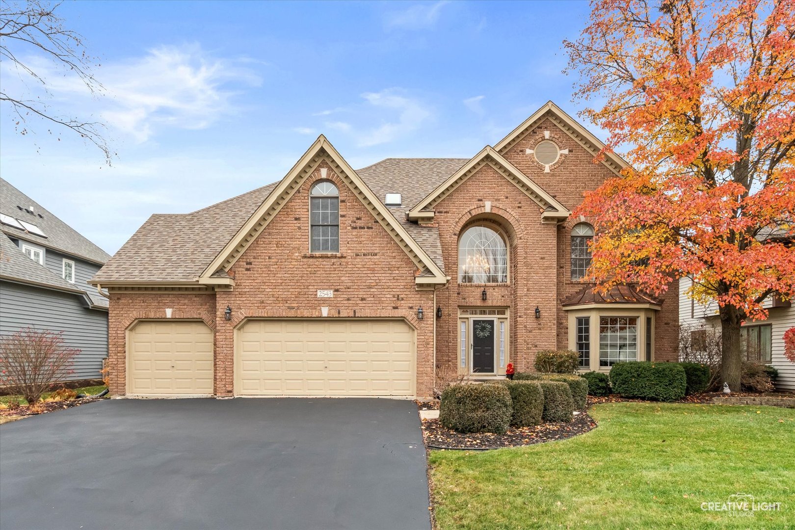 2543 Dewes Lane, Naperville, IL 60564