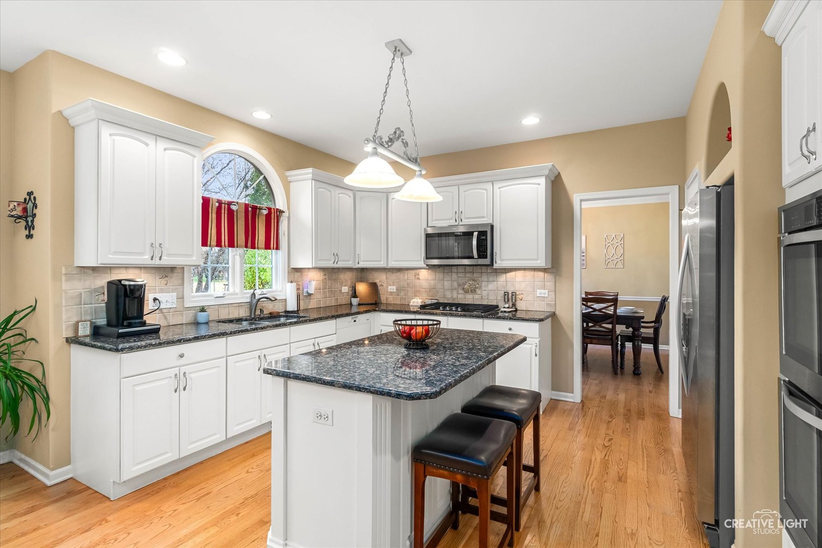 2543 Dewes Lane, Naperville, IL 60564