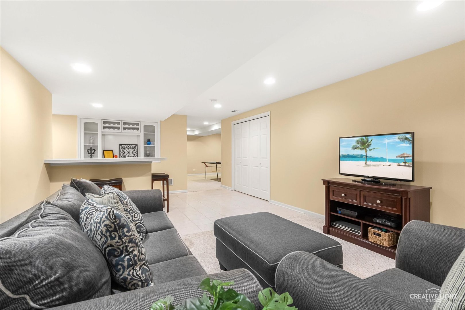 2543 Dewes Lane, Naperville, IL 60564