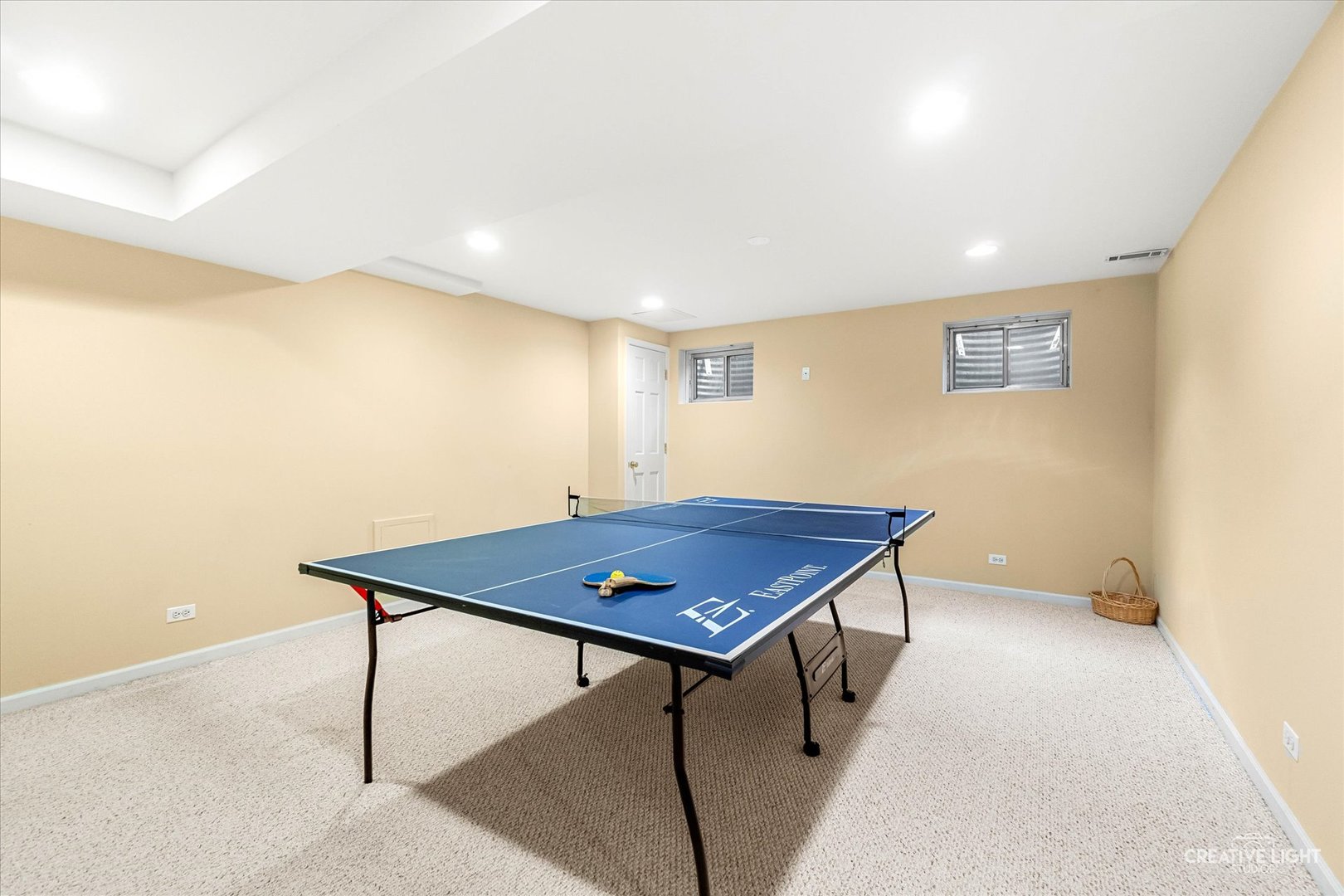 2543 Dewes Lane, Naperville, IL 60564