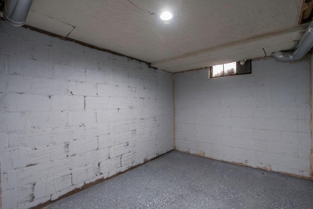 308 W Greenwood Avenue, Waukegan, IL 60087