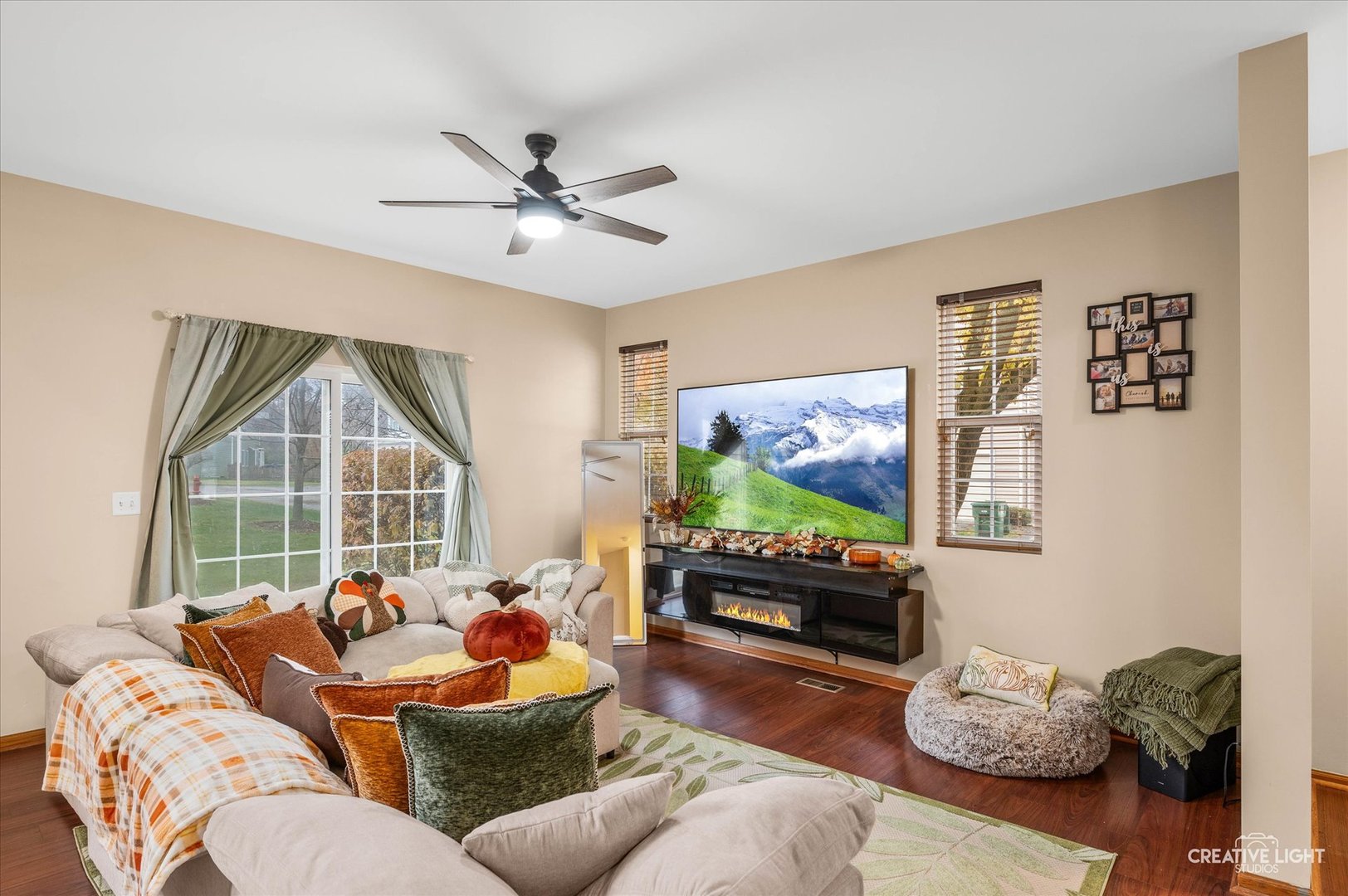 2406 Brush Hill Circle, Joliet, IL 60432