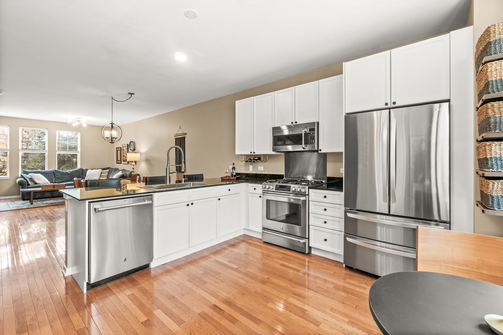 605 Grove Lane, Forest Park, IL 60130