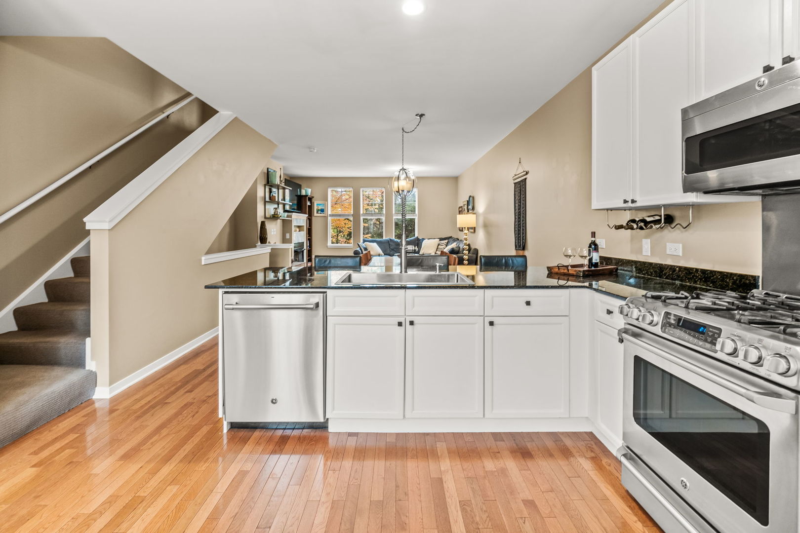 605 Grove Lane, Forest Park, IL 60130