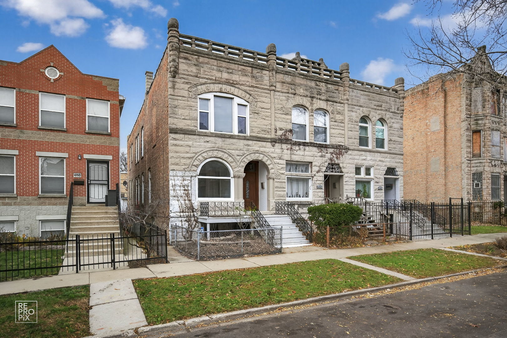4754 S Langley Avenue, Chicago, IL 60615