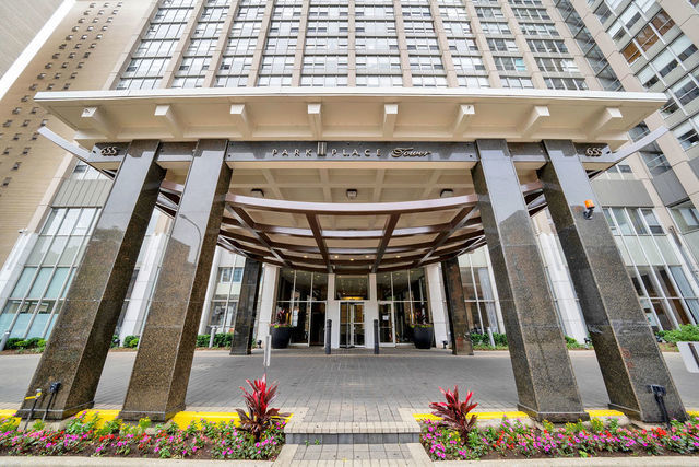 655 W Irving Park Road #508, Chicago, IL 60613