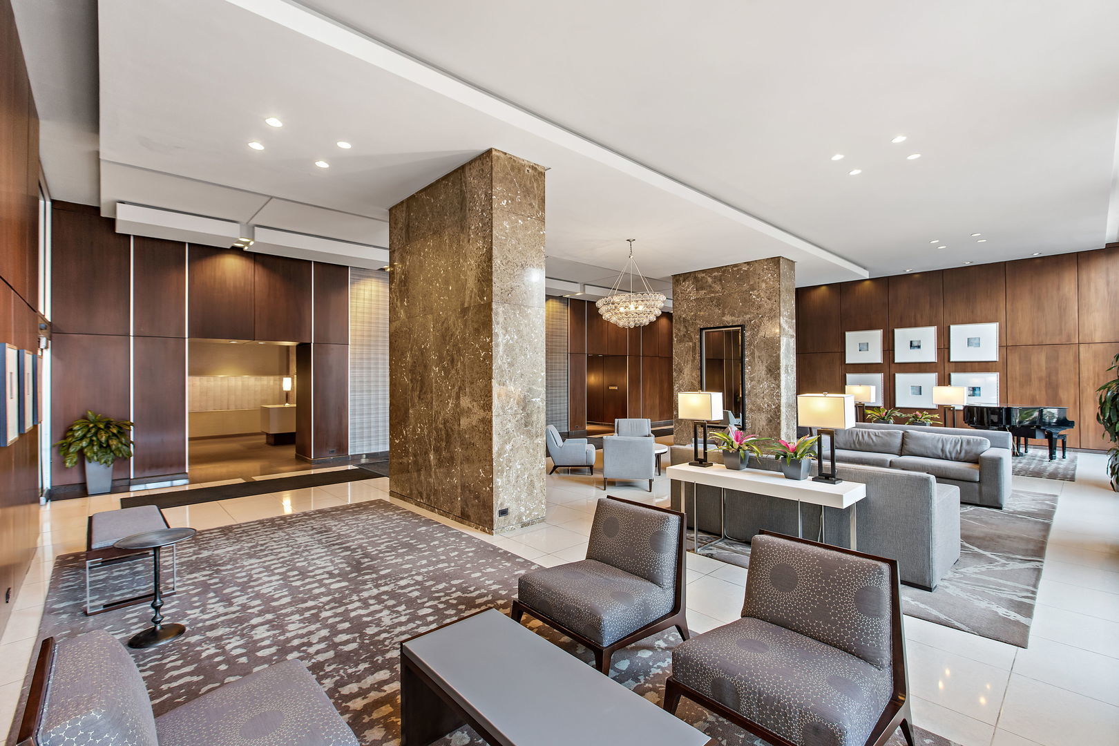 655 W Irving Park Road #508, Chicago, IL 60613