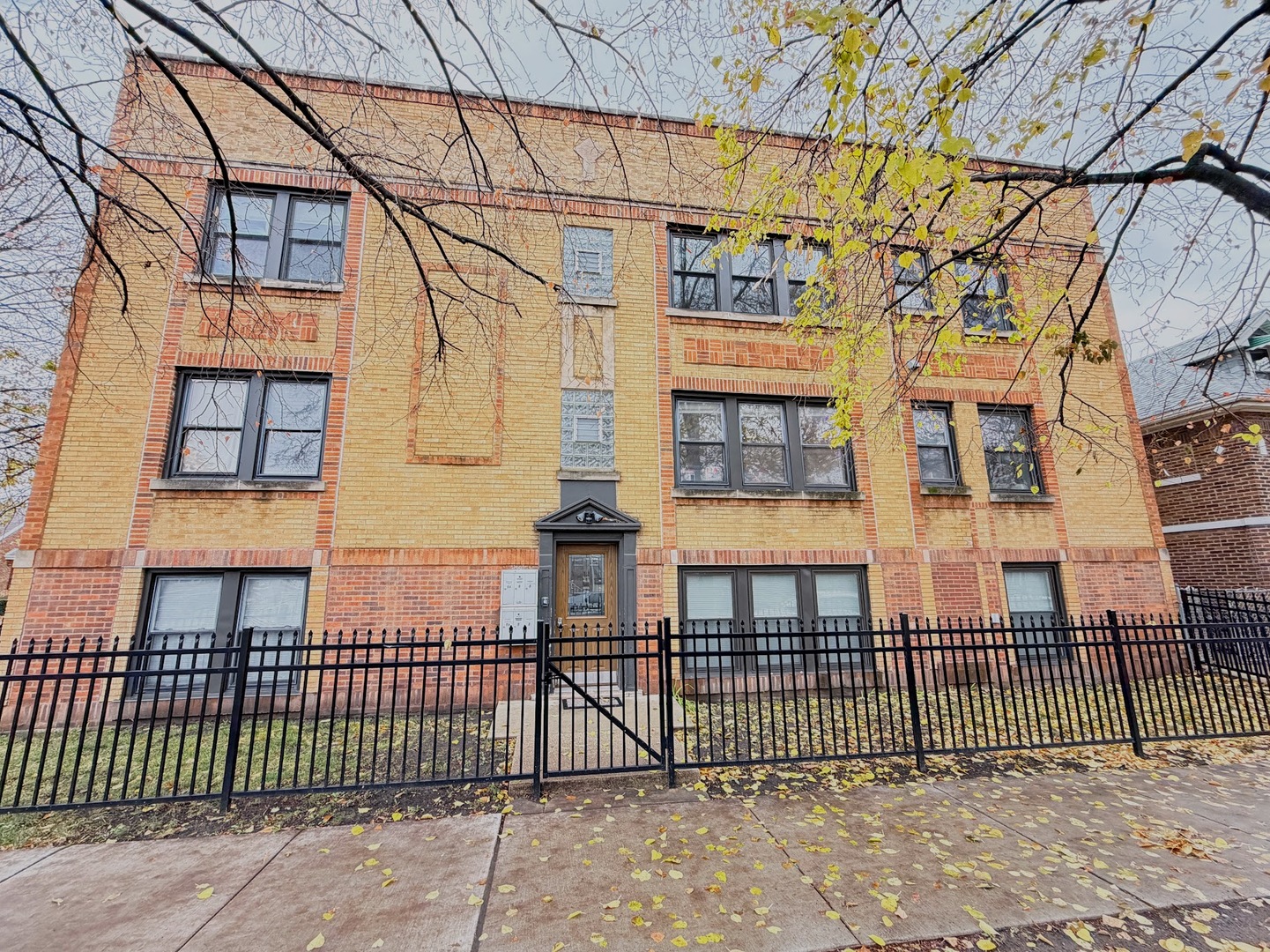 4204 N MELVINA Avenue #2, Chicago, IL 60634