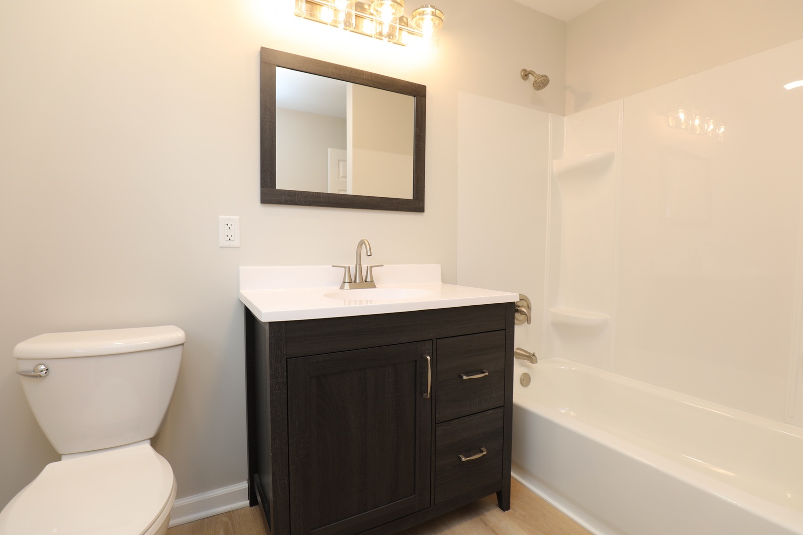 1923 E Pine Street, Kankakee, IL 60901