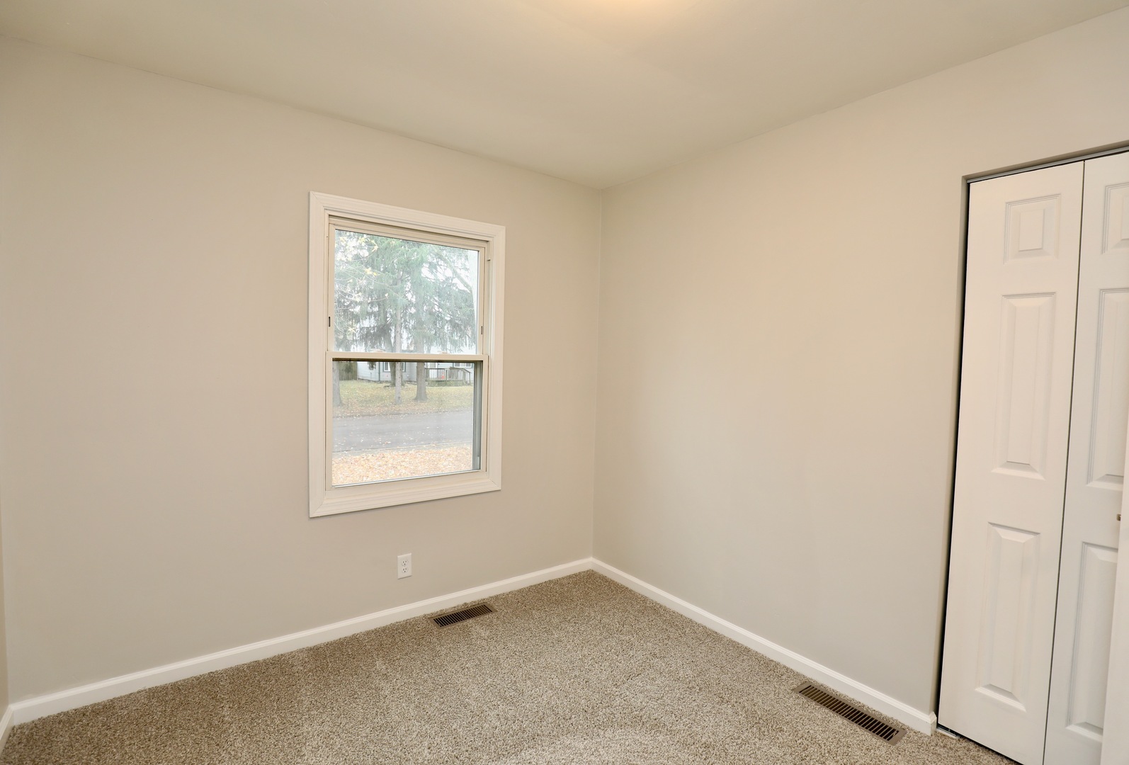 1923 E Pine Street, Kankakee, IL 60901