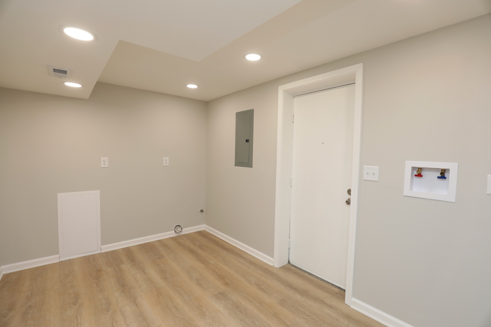 1923 E Pine Street, Kankakee, IL 60901