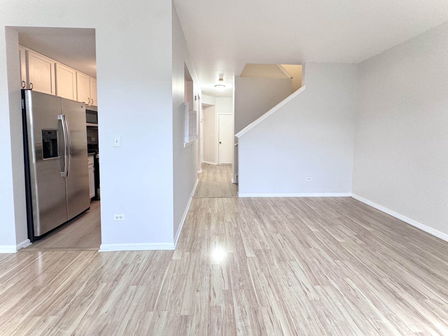 2350 Sheehan Drive, Naperville, IL 60564