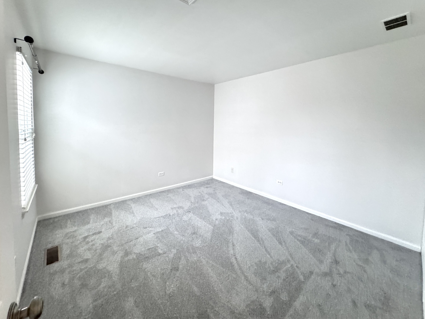 2350 Sheehan Drive, Naperville, IL 60564