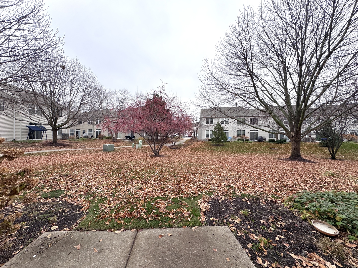 2350 Sheehan Drive, Naperville, IL 60564