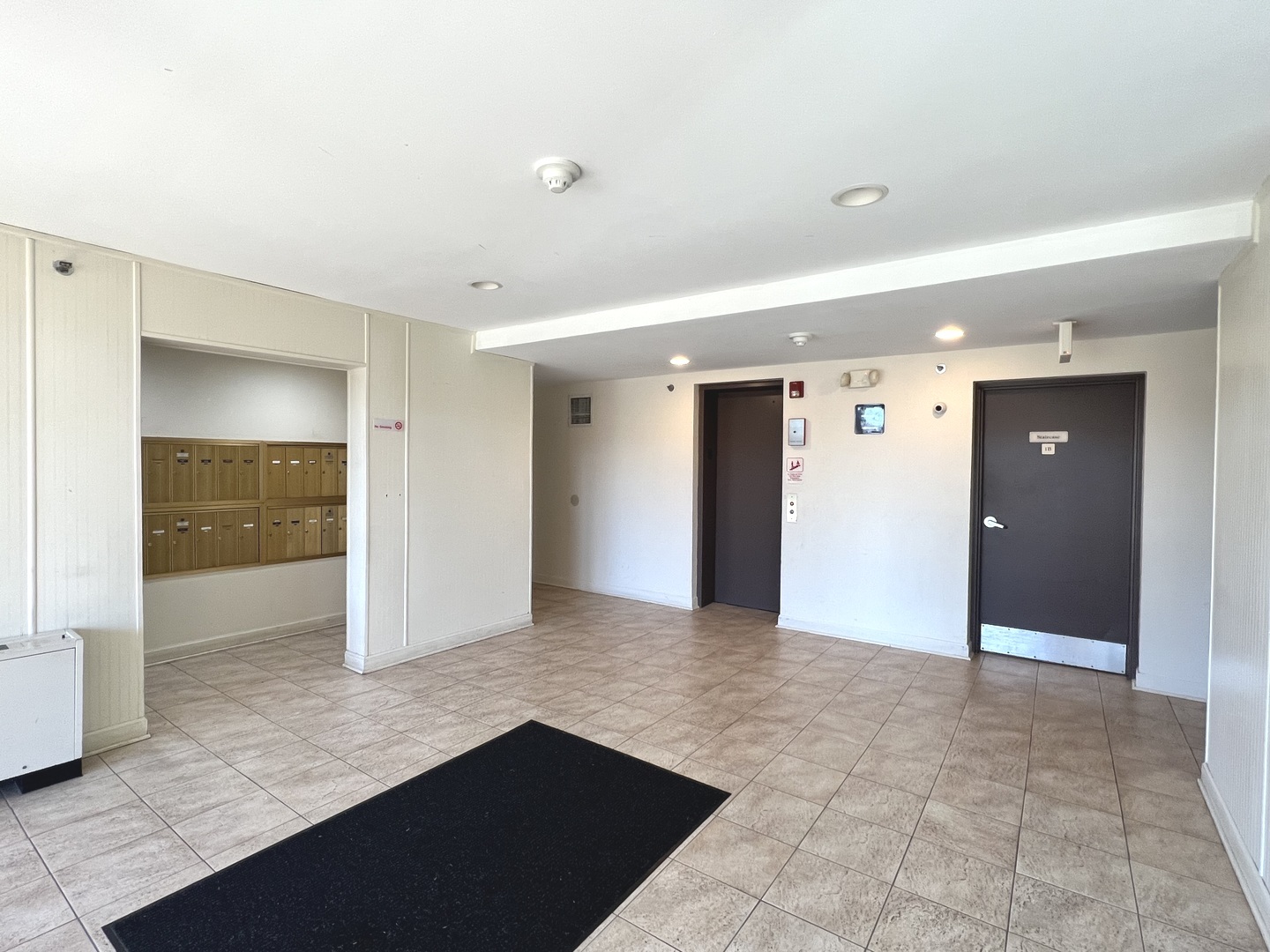 1 Villa Verde Drive #114, Buffalo Grove, IL 60089