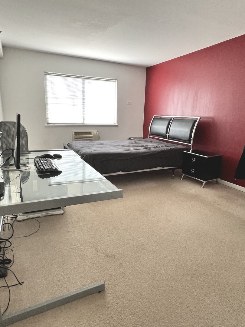 1 Villa Verde Drive #114, Buffalo Grove, IL 60089