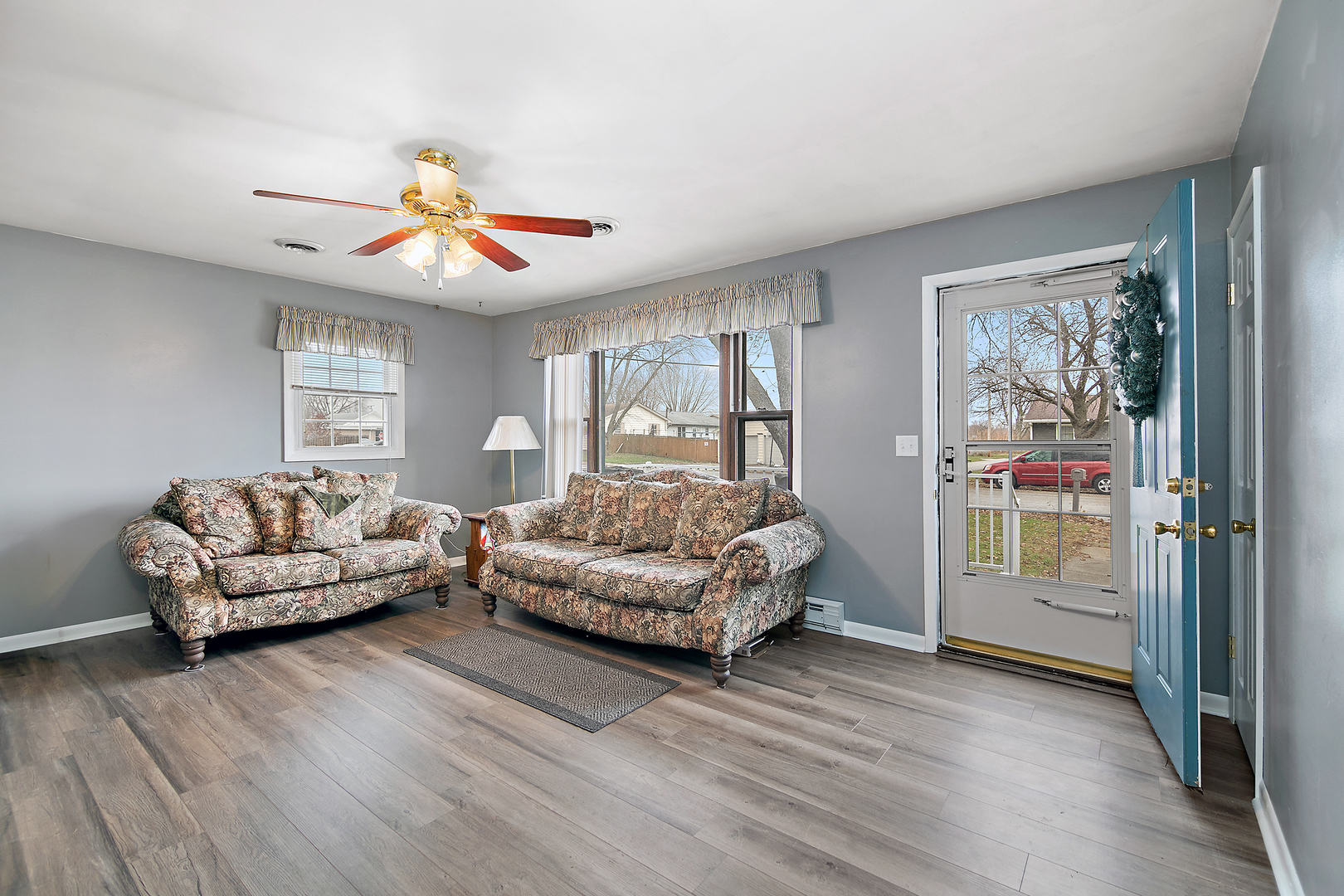 135 S Jackson Avenue, Bradley, IL 60915