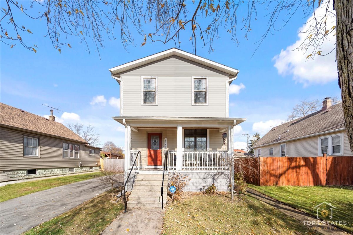 2042 Grove Street, Blue Island, IL 60406