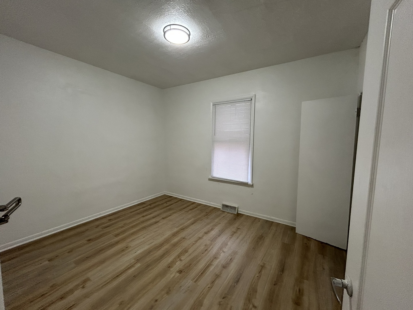 620 COMMERICAL Street, Danville, IL 61832