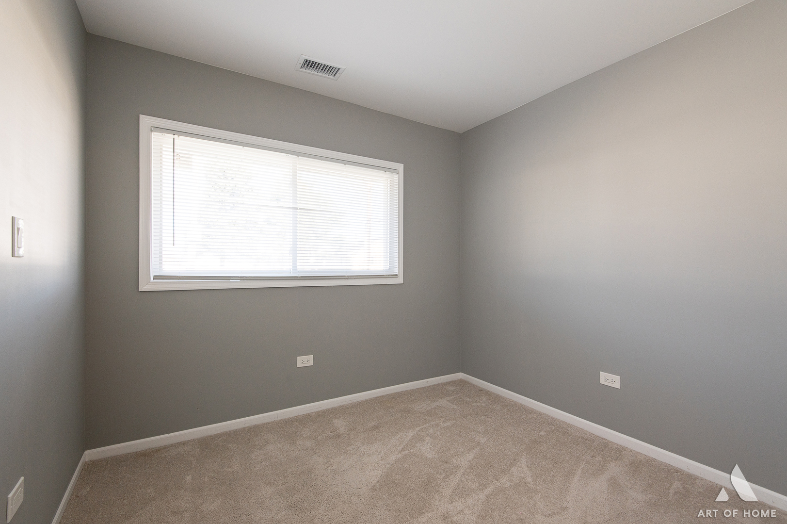 703 Yates Avenue, Romeoville, IL 60446