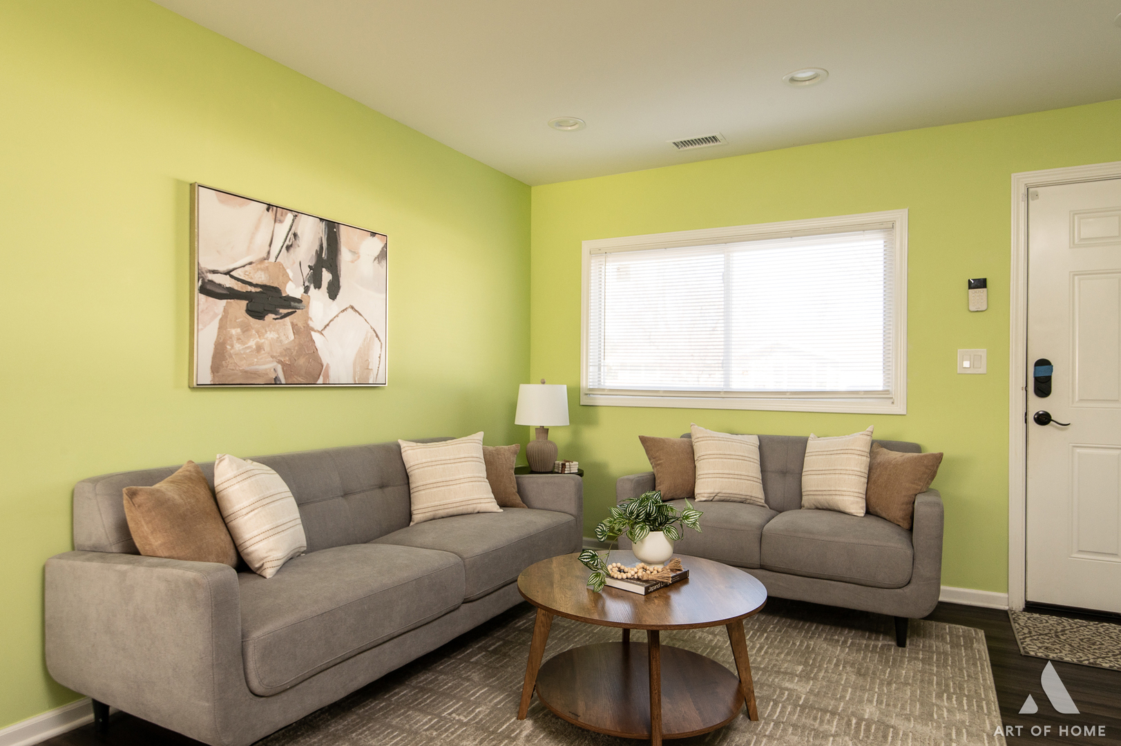 703 Yates Avenue, Romeoville, IL 60446