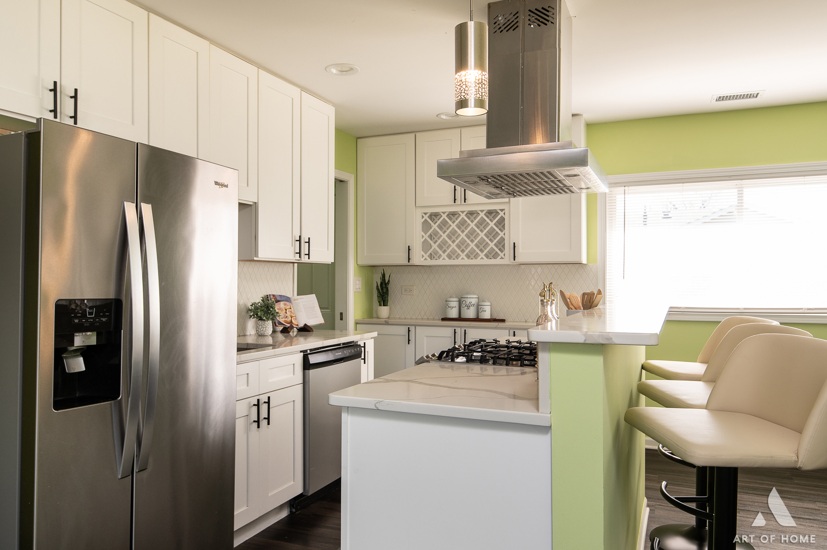 703 Yates Avenue, Romeoville, IL 60446