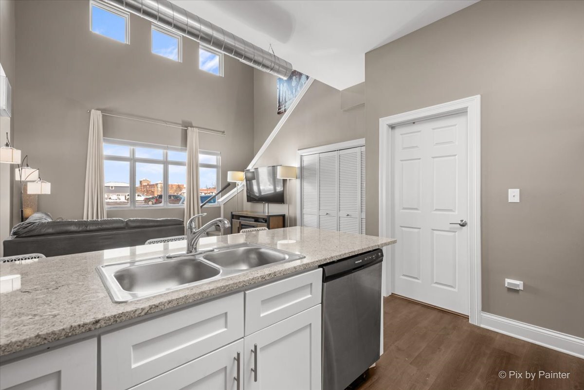 364 S Main Street #364, Bartlett, IL 60103