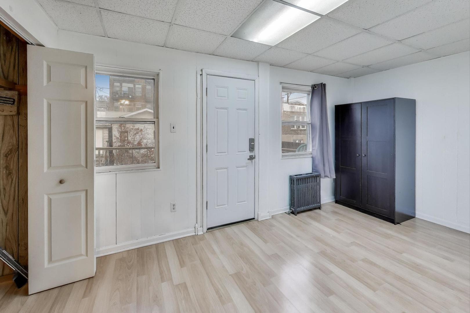 902 S Claremont Avenue #1, Chicago, IL 60612