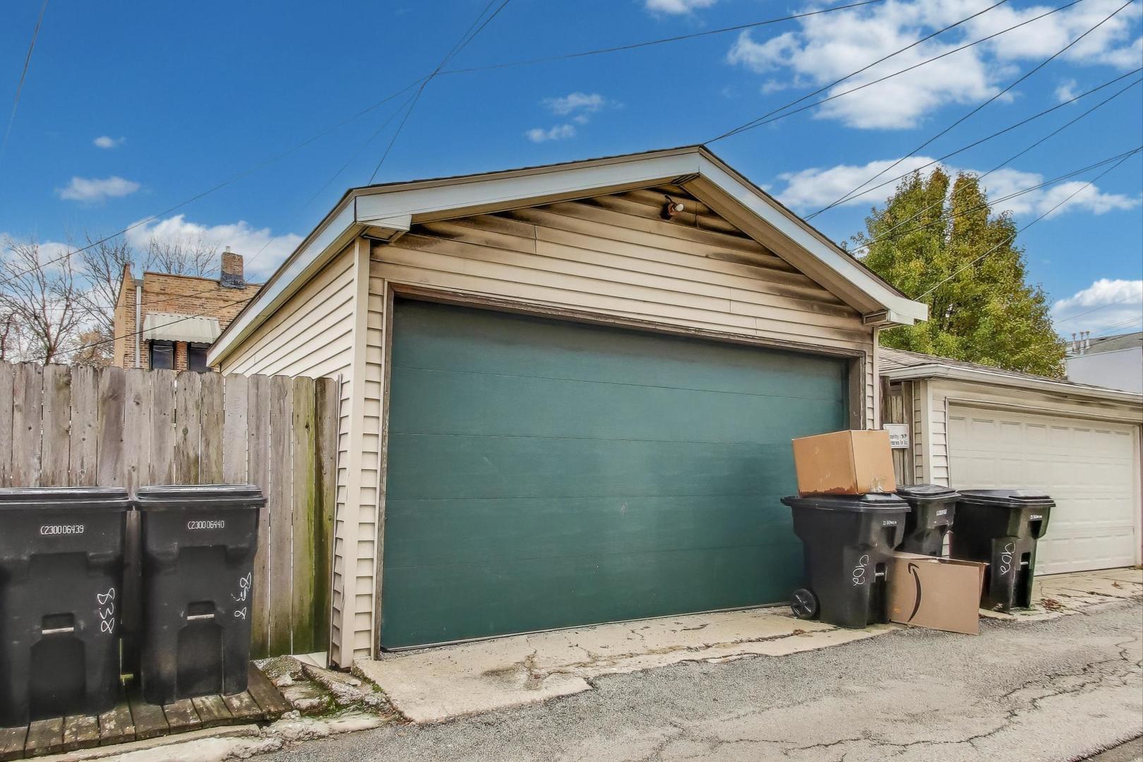 902 S Claremont Avenue #1, Chicago, IL 60612