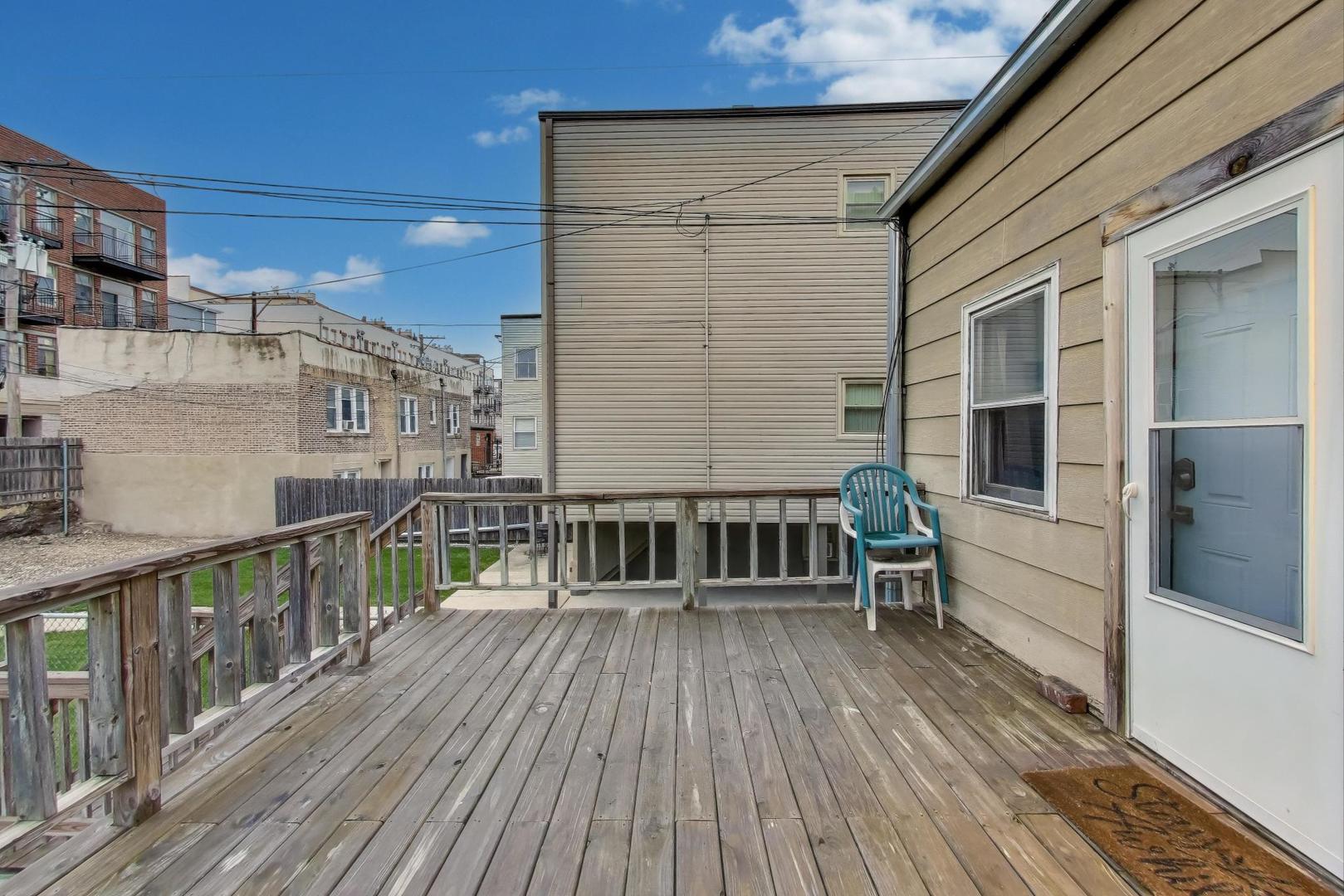 902 S Claremont Avenue #1, Chicago, IL 60612