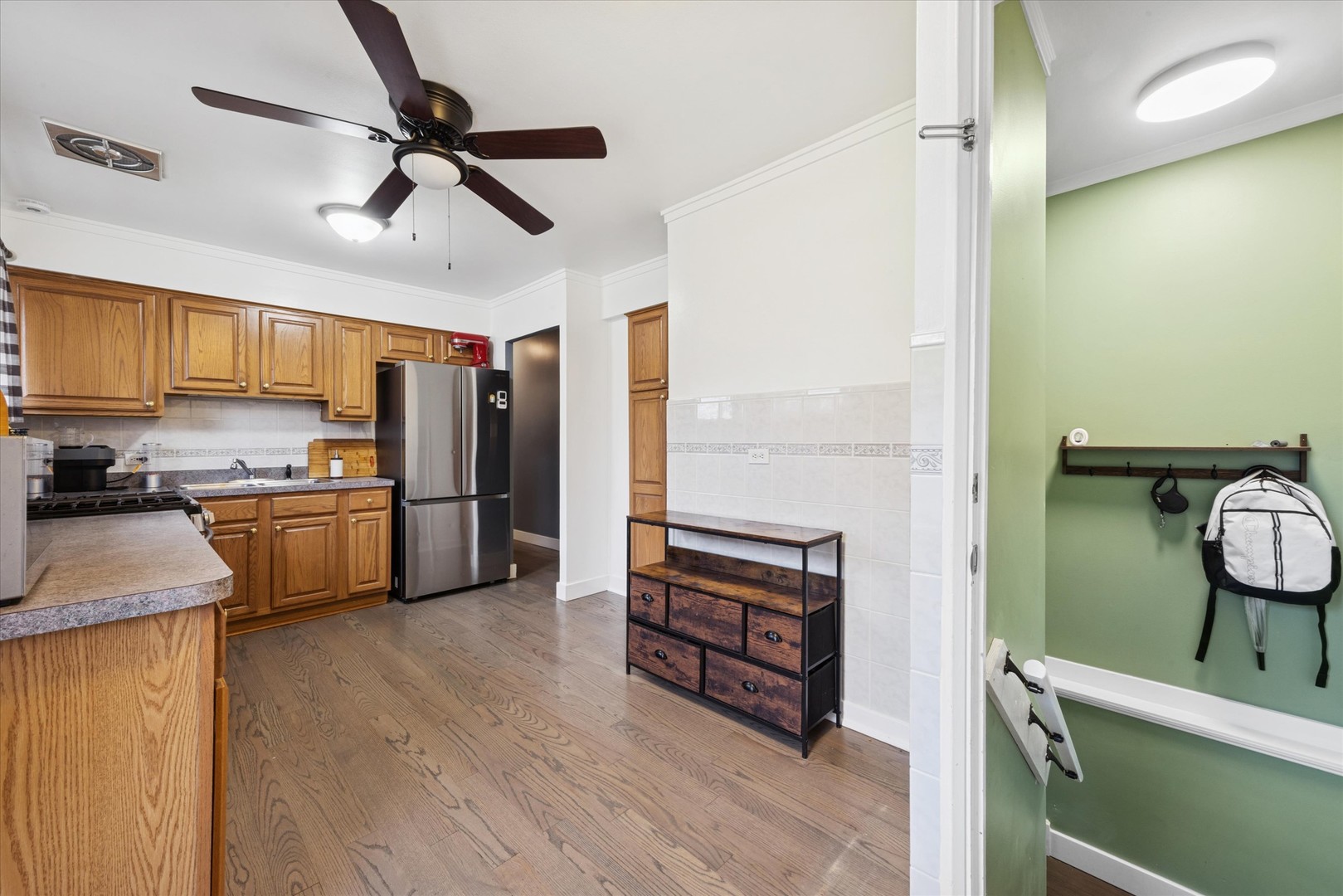 1119 Newcastle Avenue, Westchester, IL 60154