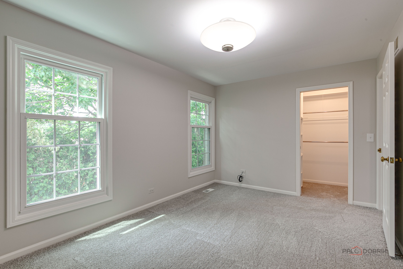 9 The Court of Lagoon View, Northbrook, IL 60062