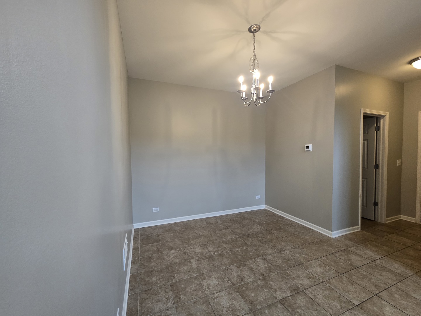 460 S Jade Lane, Round Lake, IL 60073