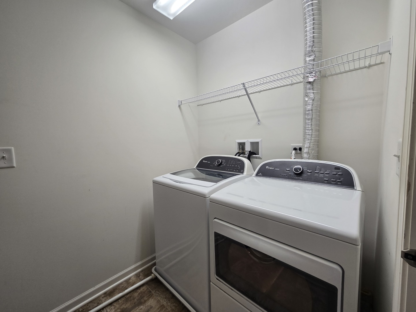 460 S Jade Lane, Round Lake, IL 60073