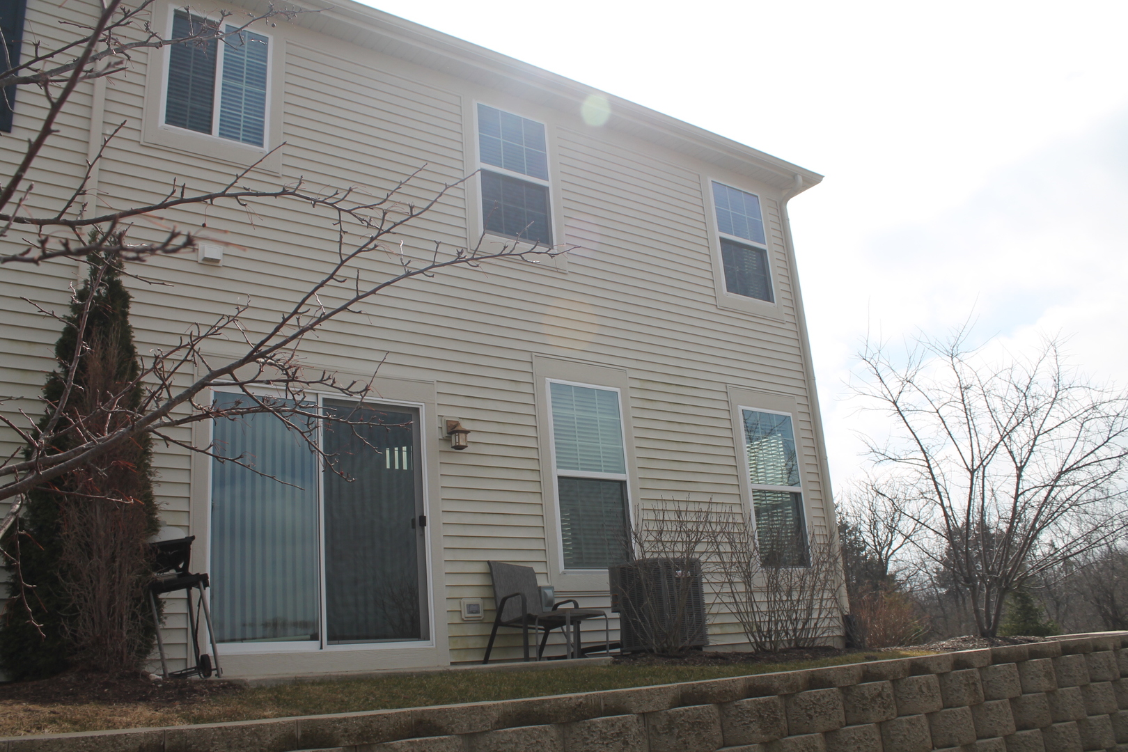 460 S Jade Lane, Round Lake, IL 60073