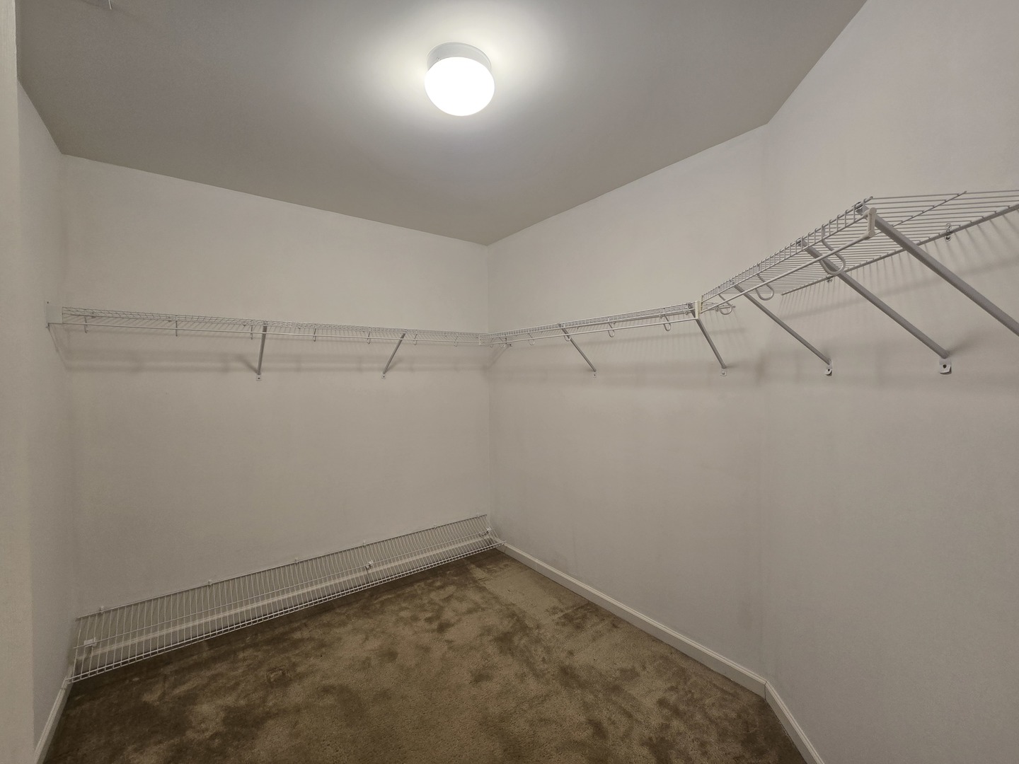 460 S Jade Lane, Round Lake, IL 60073