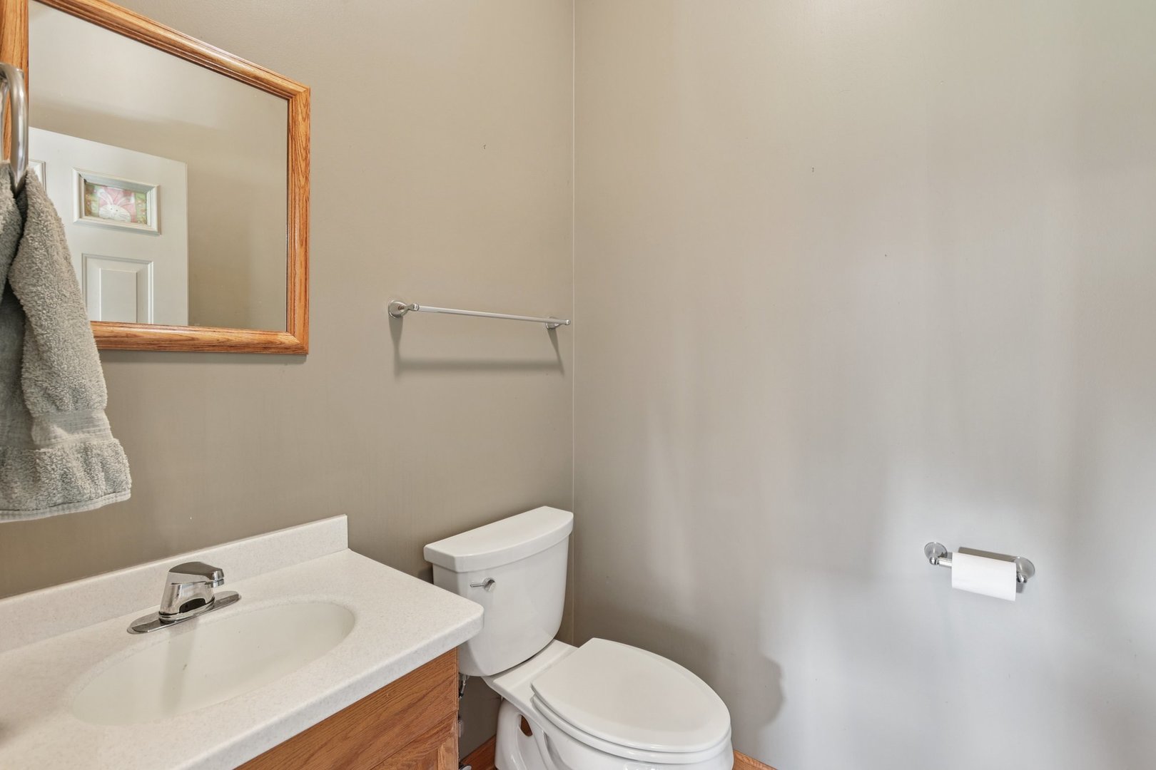 9804 Palmer Drive, Lakewood, IL 60014