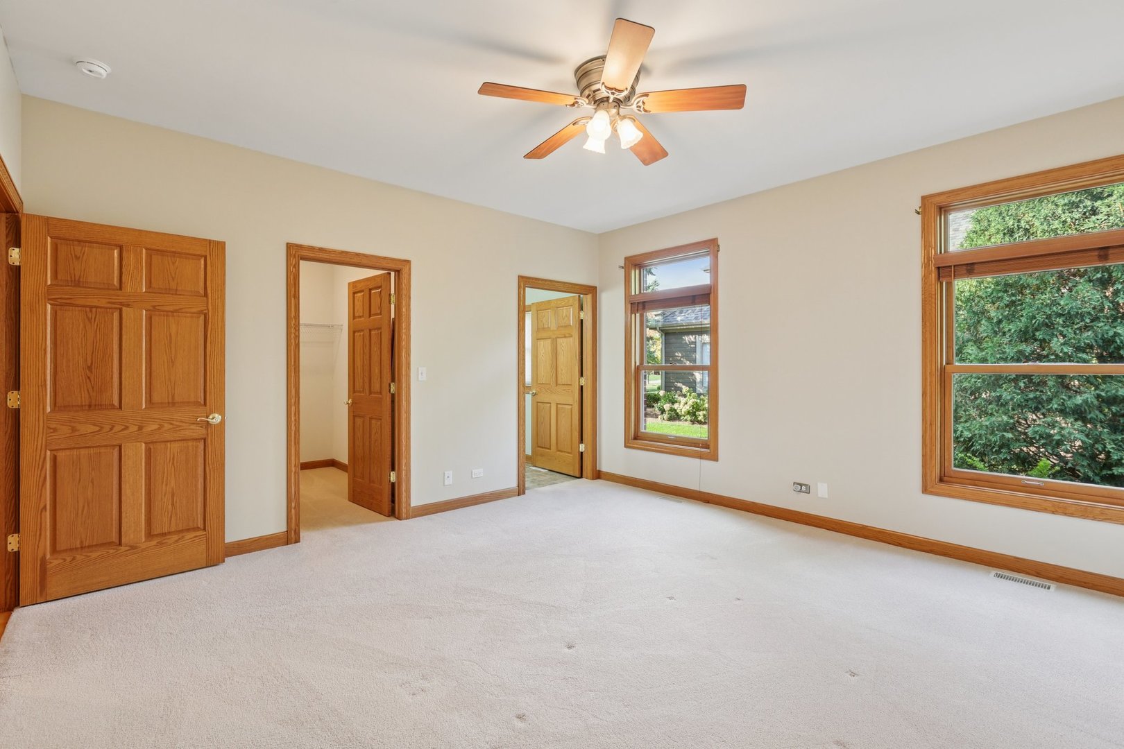 9804 Palmer Drive, Lakewood, IL 60014