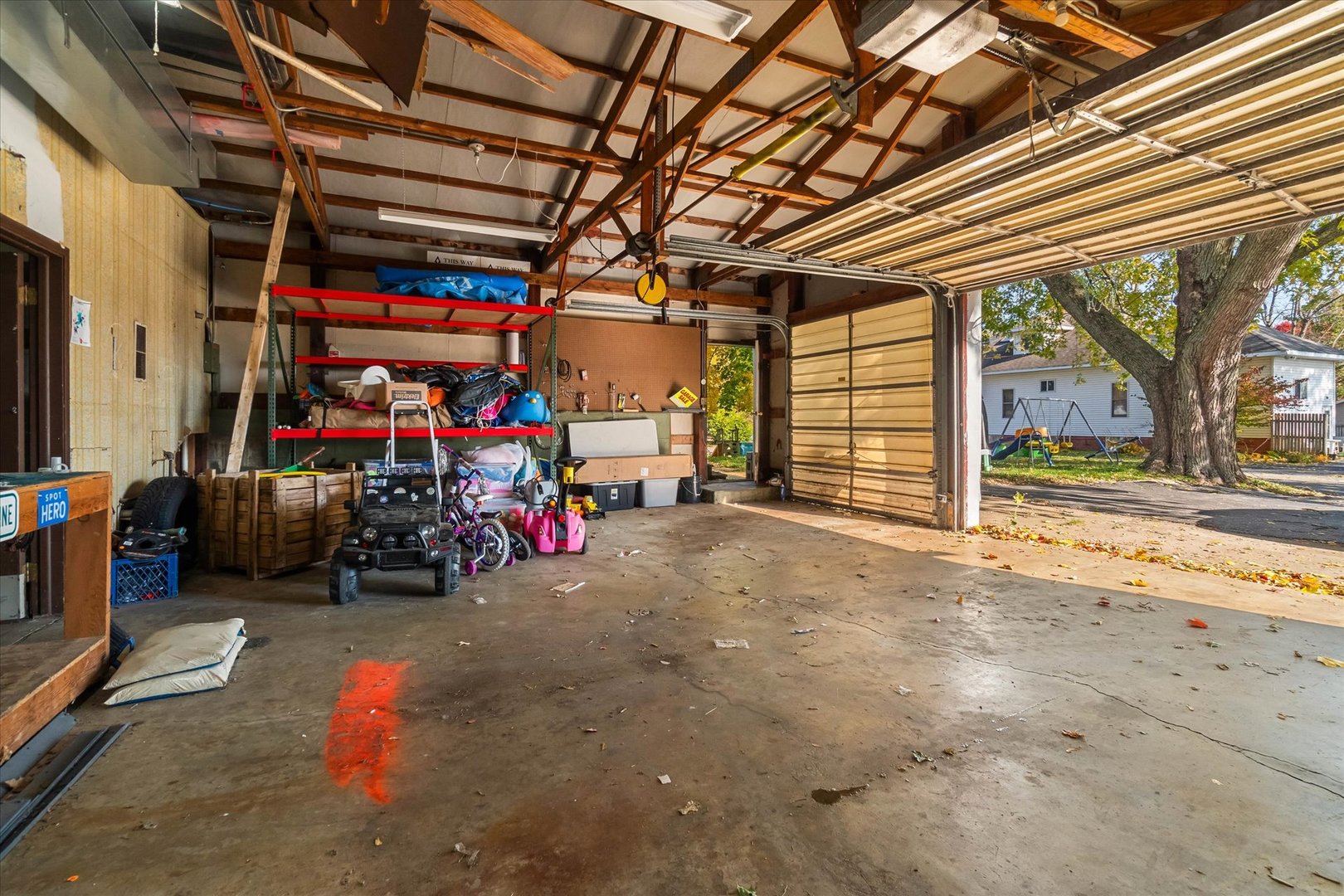 305 W Park Avenue, Sheridan, IL 60551