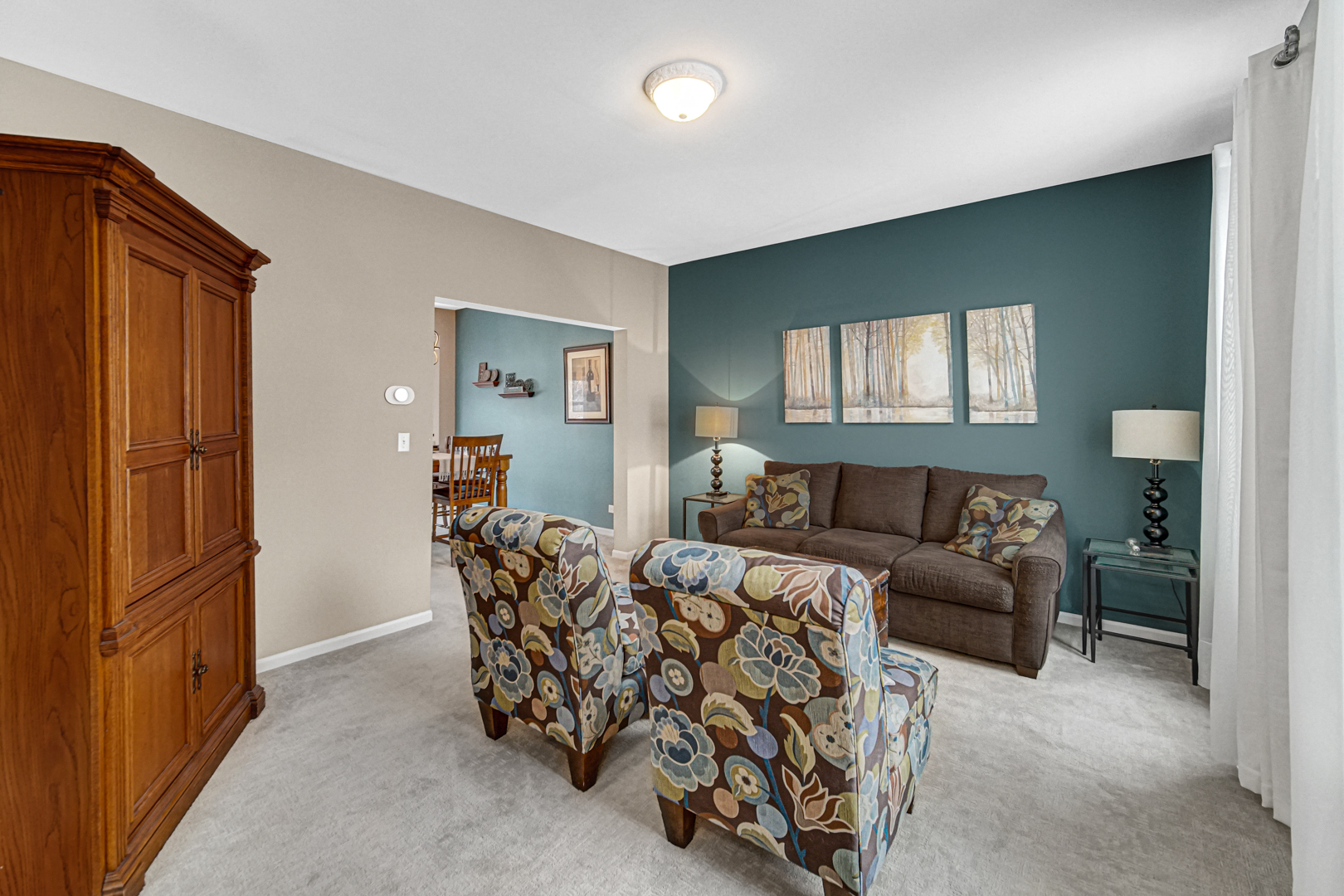 1008 Asbury Drive, Aurora, IL 60502