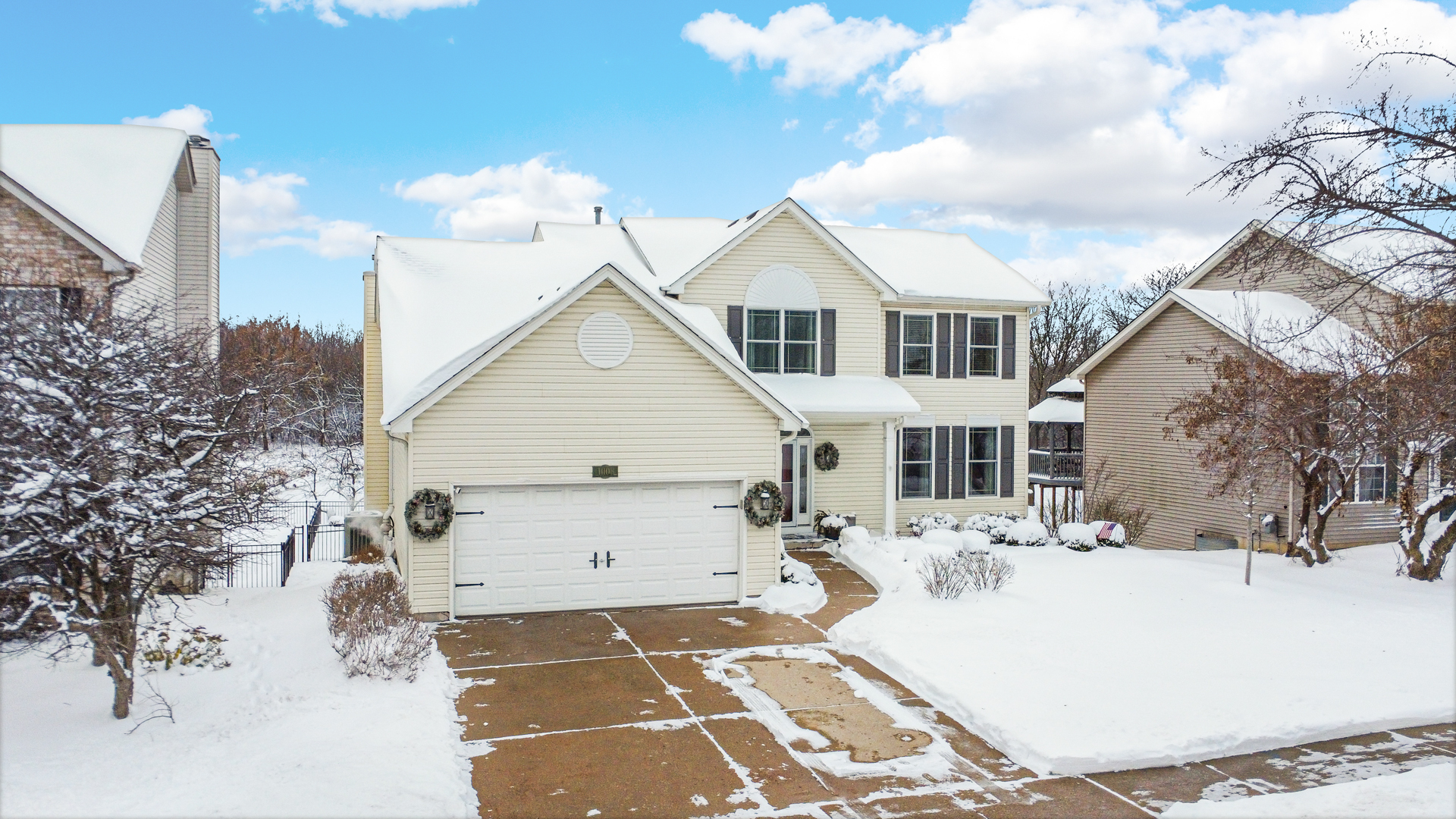 1008 Asbury Drive, Aurora, IL 60502