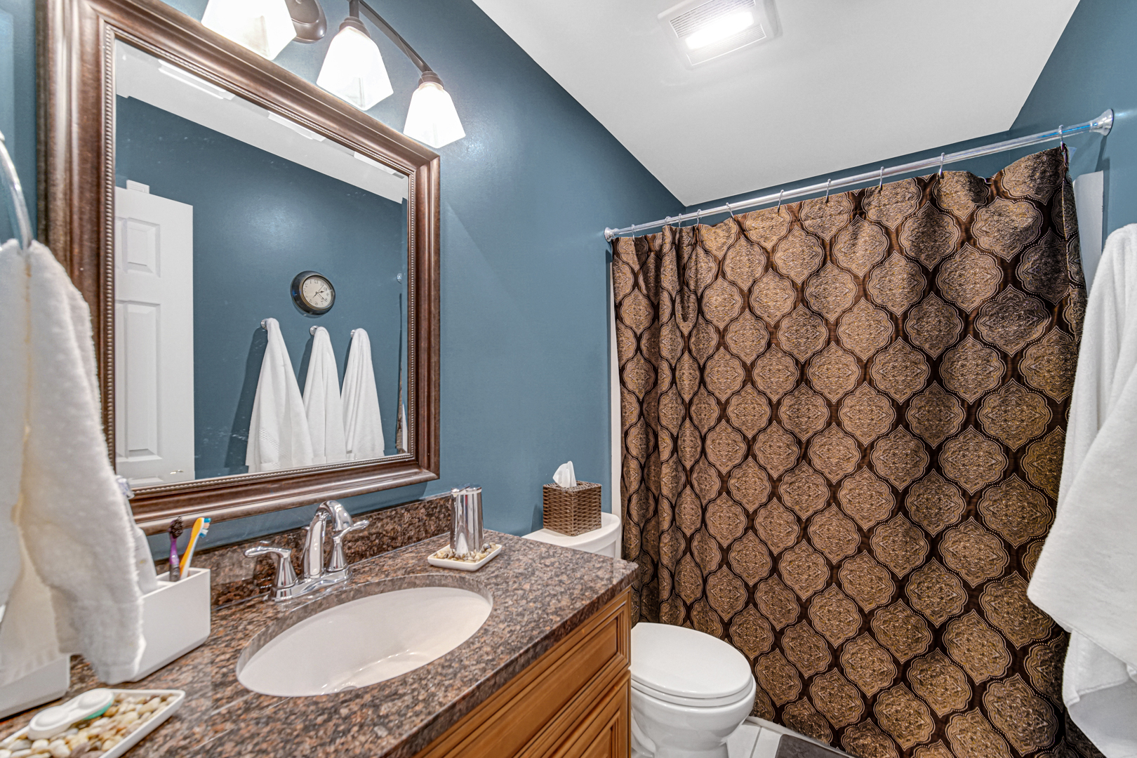 1008 Asbury Drive, Aurora, IL 60502