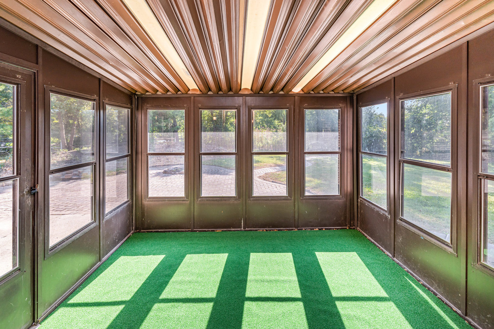 6345 Parkwood Court, Oak Forest, IL 60452