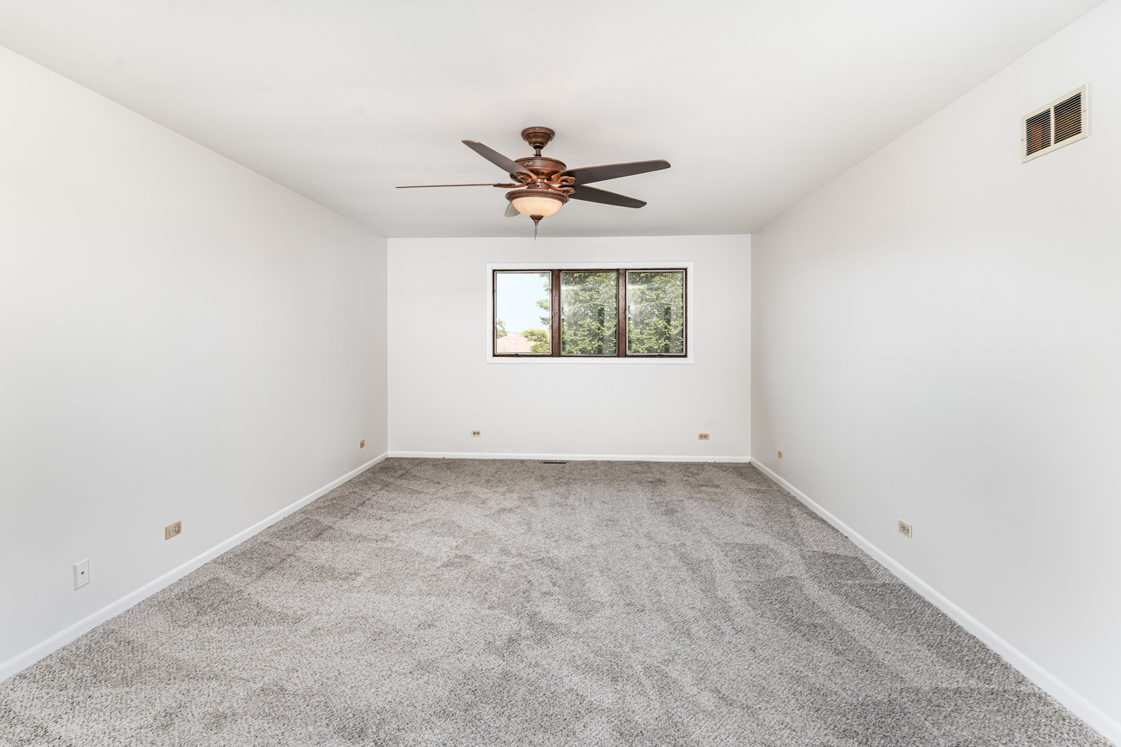 6345 Parkwood Court, Oak Forest, IL 60452