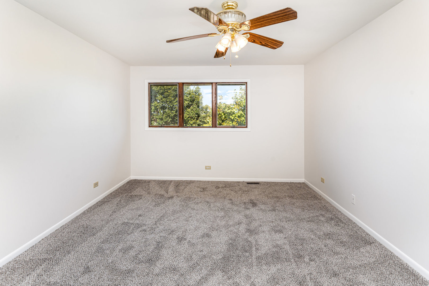 6345 Parkwood Court, Oak Forest, IL 60452