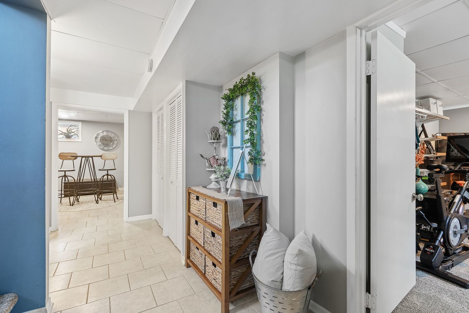 18524 Gottschalk Avenue, Homewood, IL 60430