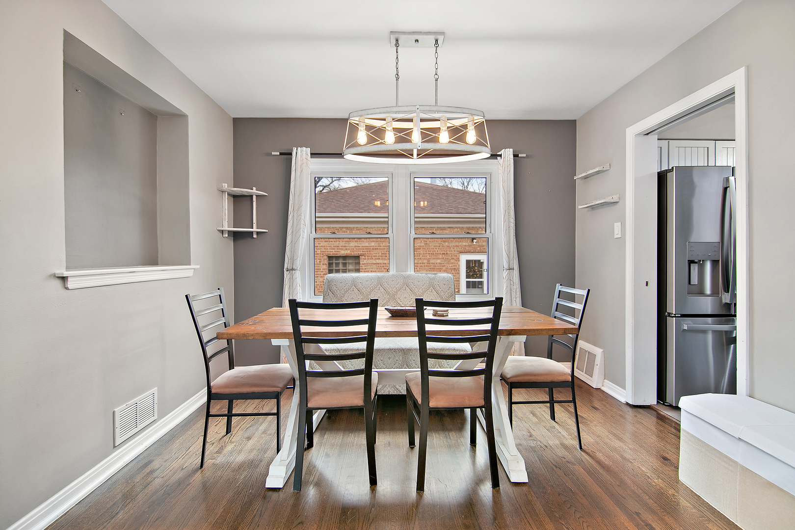 18524 Gottschalk Avenue, Homewood, IL 60430