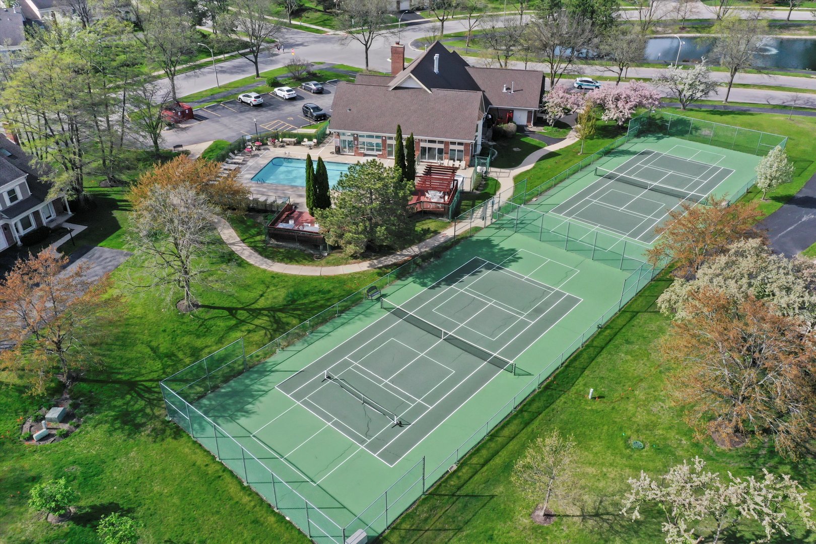 1943 N Charter Point Drive #D, Arlington Heights, IL 60004