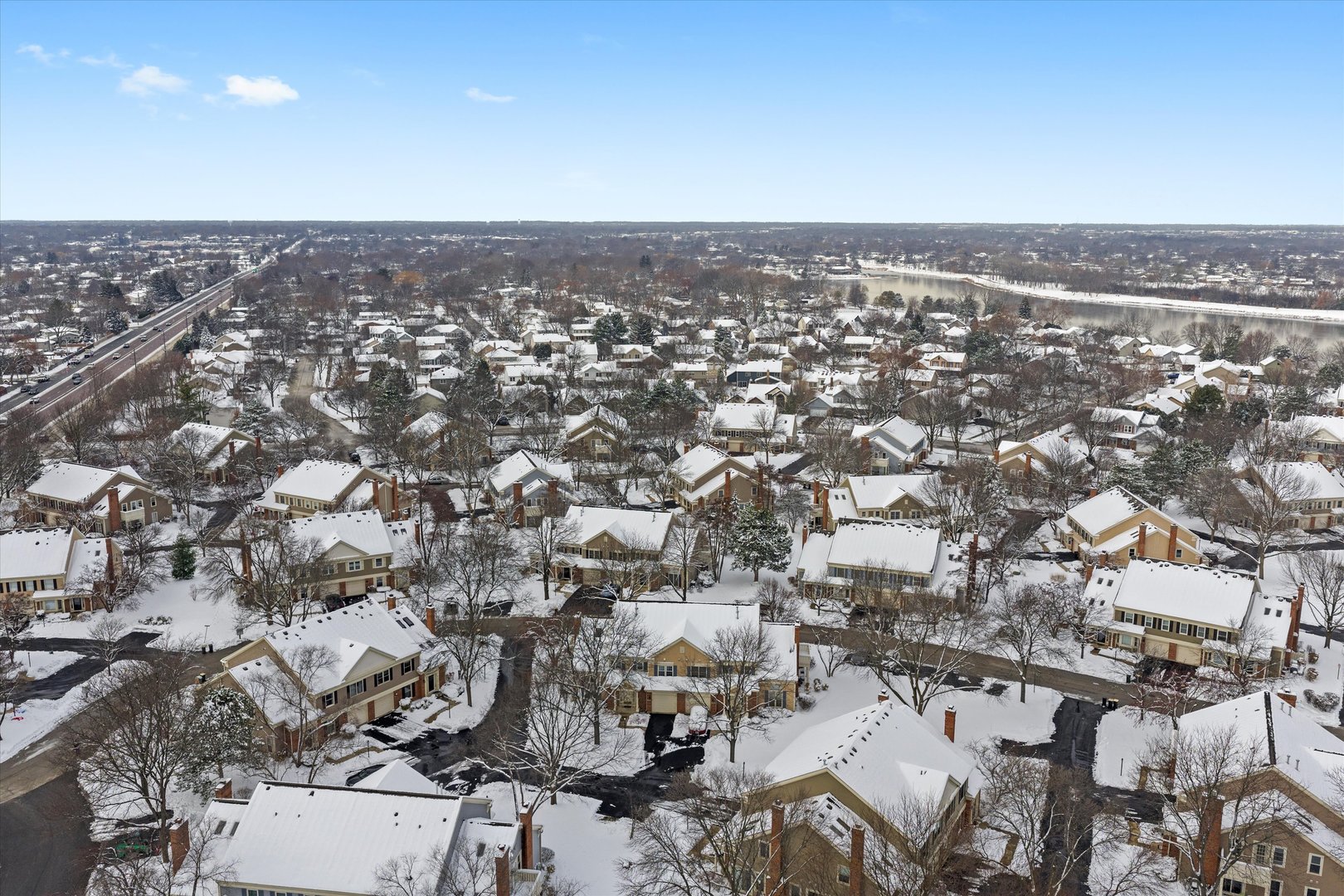 1943 N Charter Point Drive #D, Arlington Heights, IL 60004