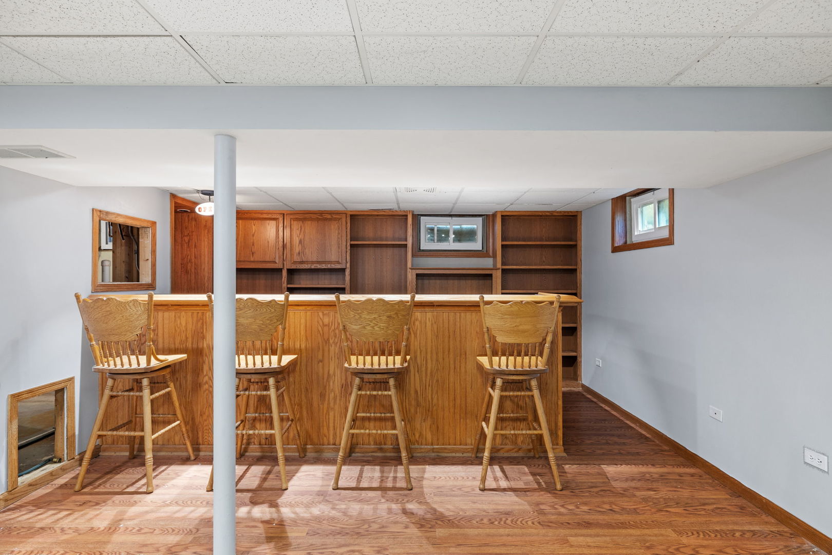 28w556 Forestview Avenue, Warrenville, IL 60555